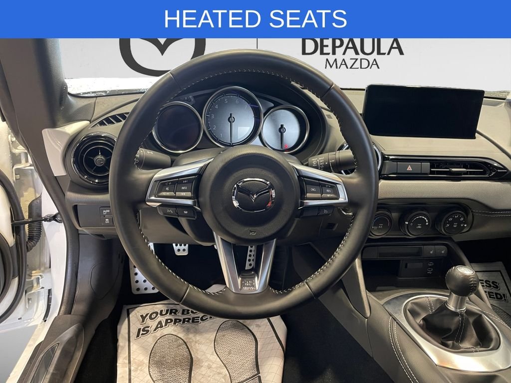 Certified Used 2024 Snowflake White Pearl Mazda Club image 10