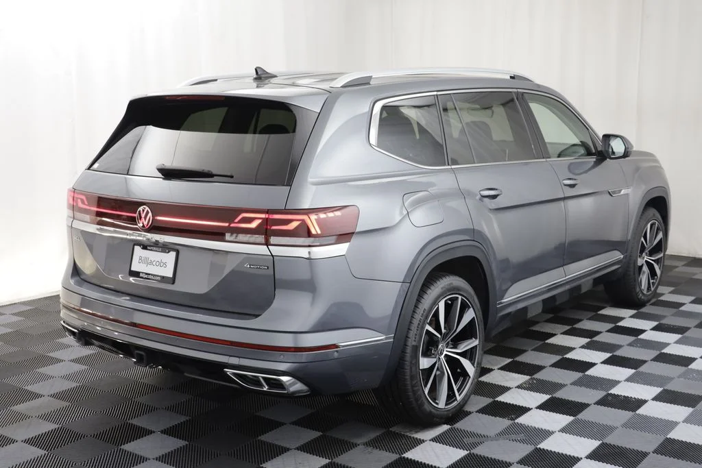 2024 Volkswagen Atlas SEL Premium R-Line - Photo 22