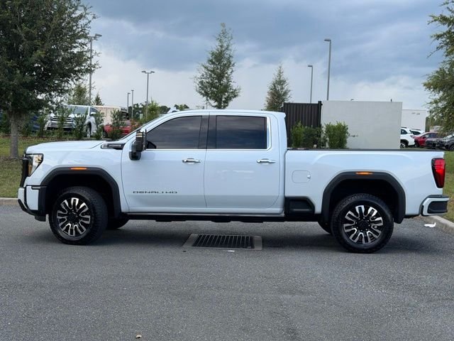 Used 2026 White GMC Denali Ultimate image 4