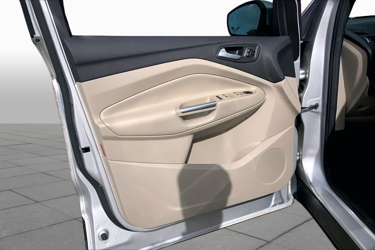 Used 2017 Ingot Silver Metallic Ford Titanium image 21
