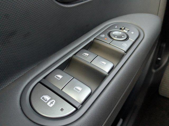 2025 Hyundai IONIQ 5 SE - Photo 20