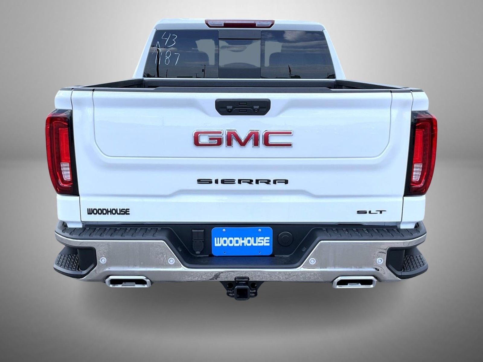 2026 GMC Sierra 1500 SLT - Photo 6