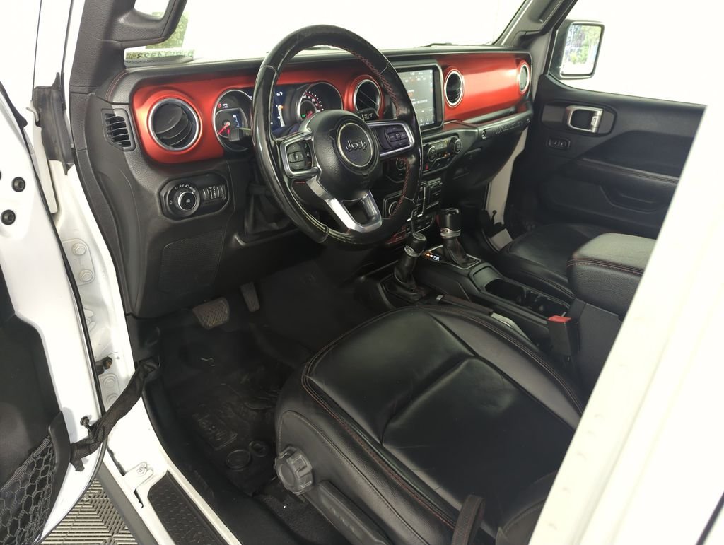 Used 2019 White Jeep Unlimited Rubicon image 10