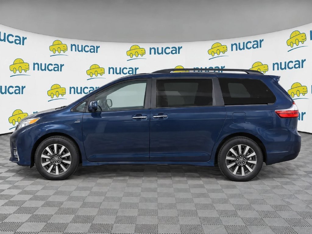 Used 2020 Beige Toyota XLE Premium image 6