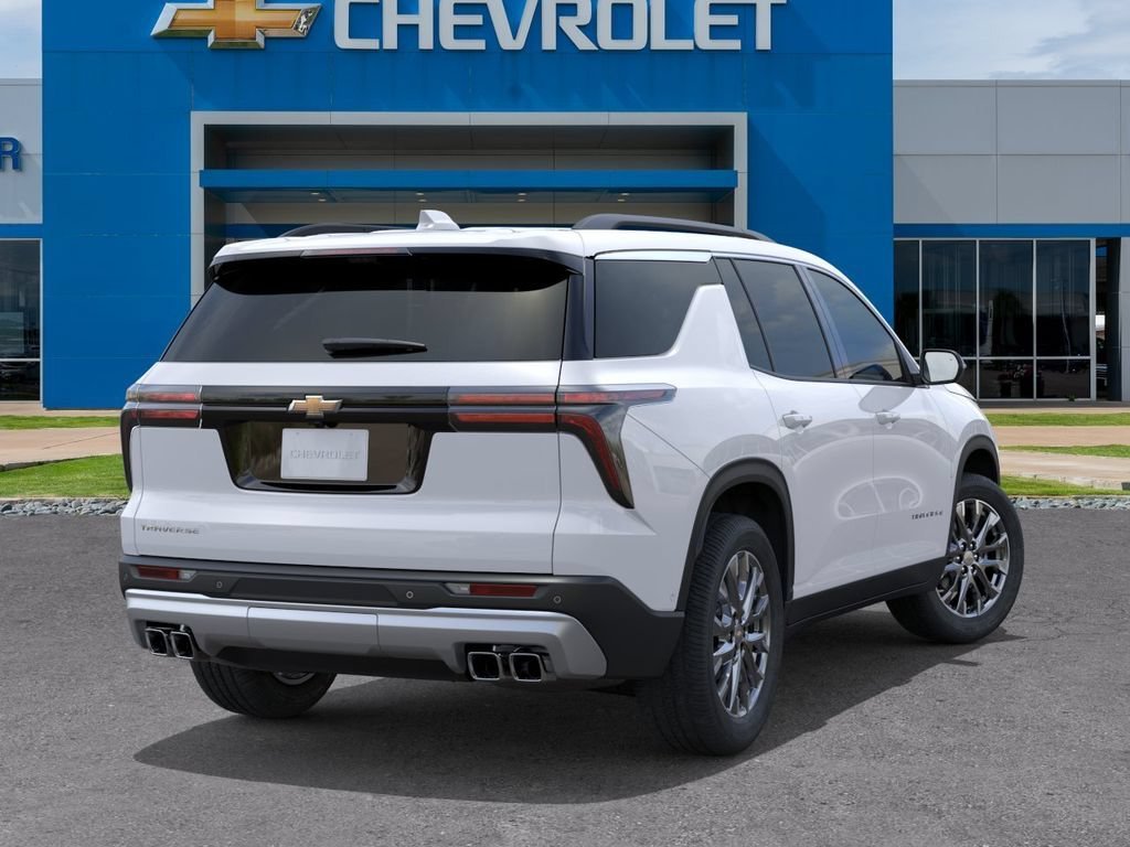 New 2026 Polar White Tricoat Chevrolet LT image 4