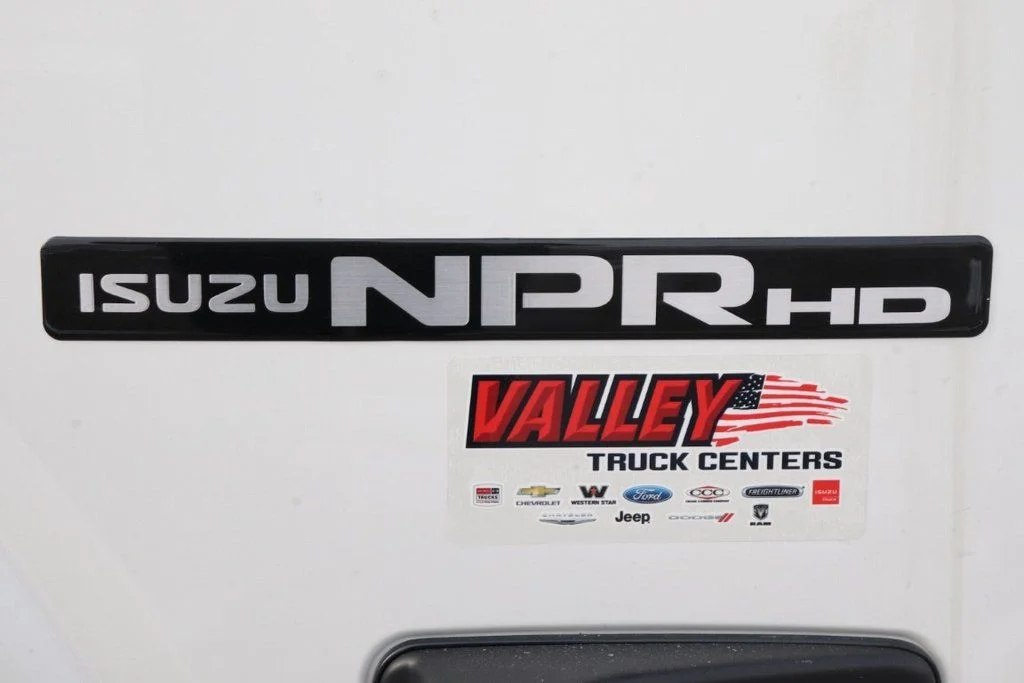 New 2024 White Isuzu  image 26