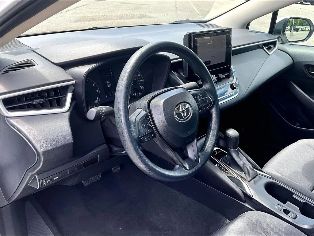 Used 2025 White Toyota LE image 8