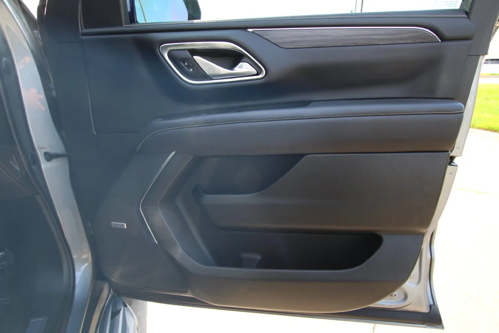 Used 2022 Gray GMC SLT image 40