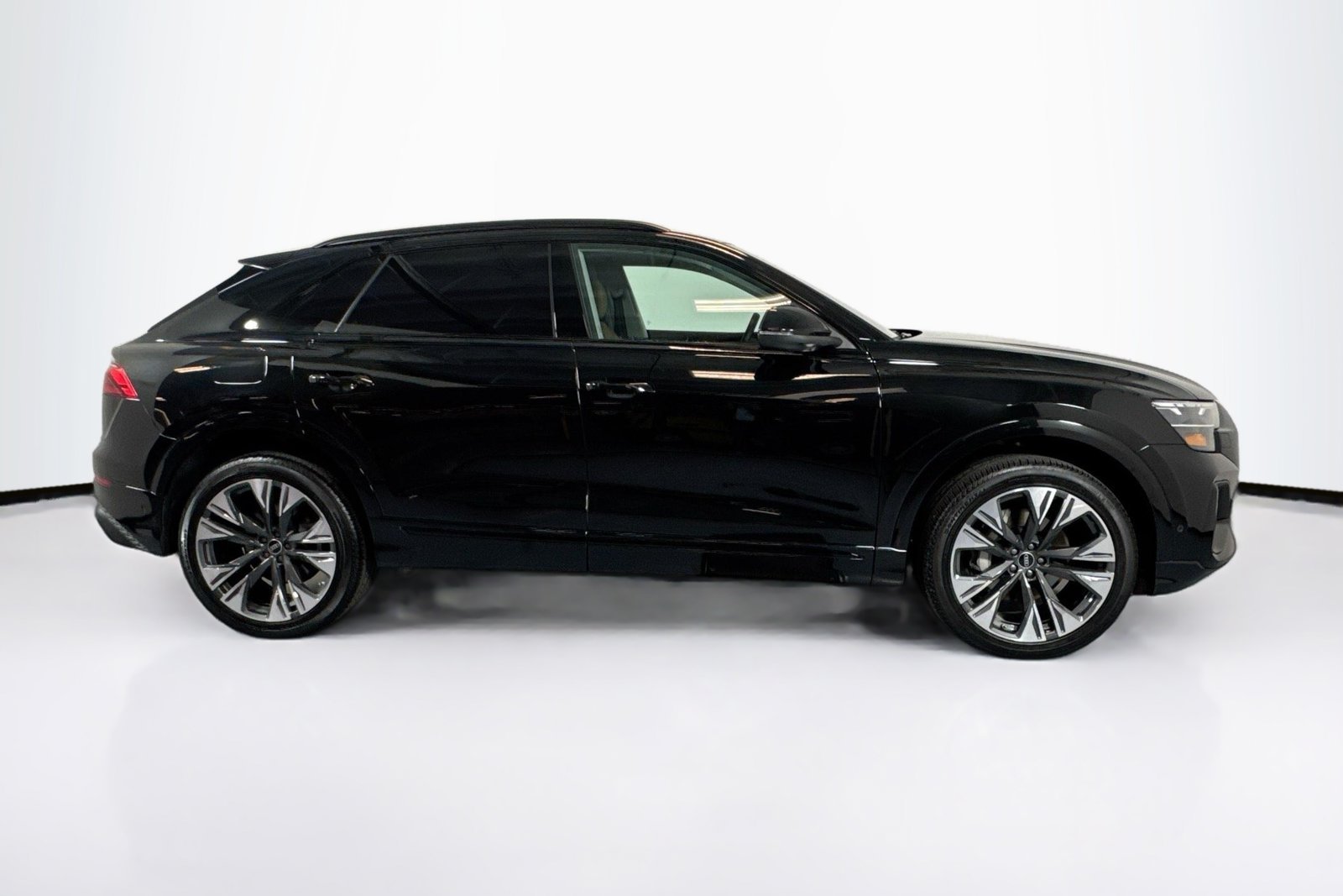 Used 2025 Mythos Black Audi Premium Plus image 4