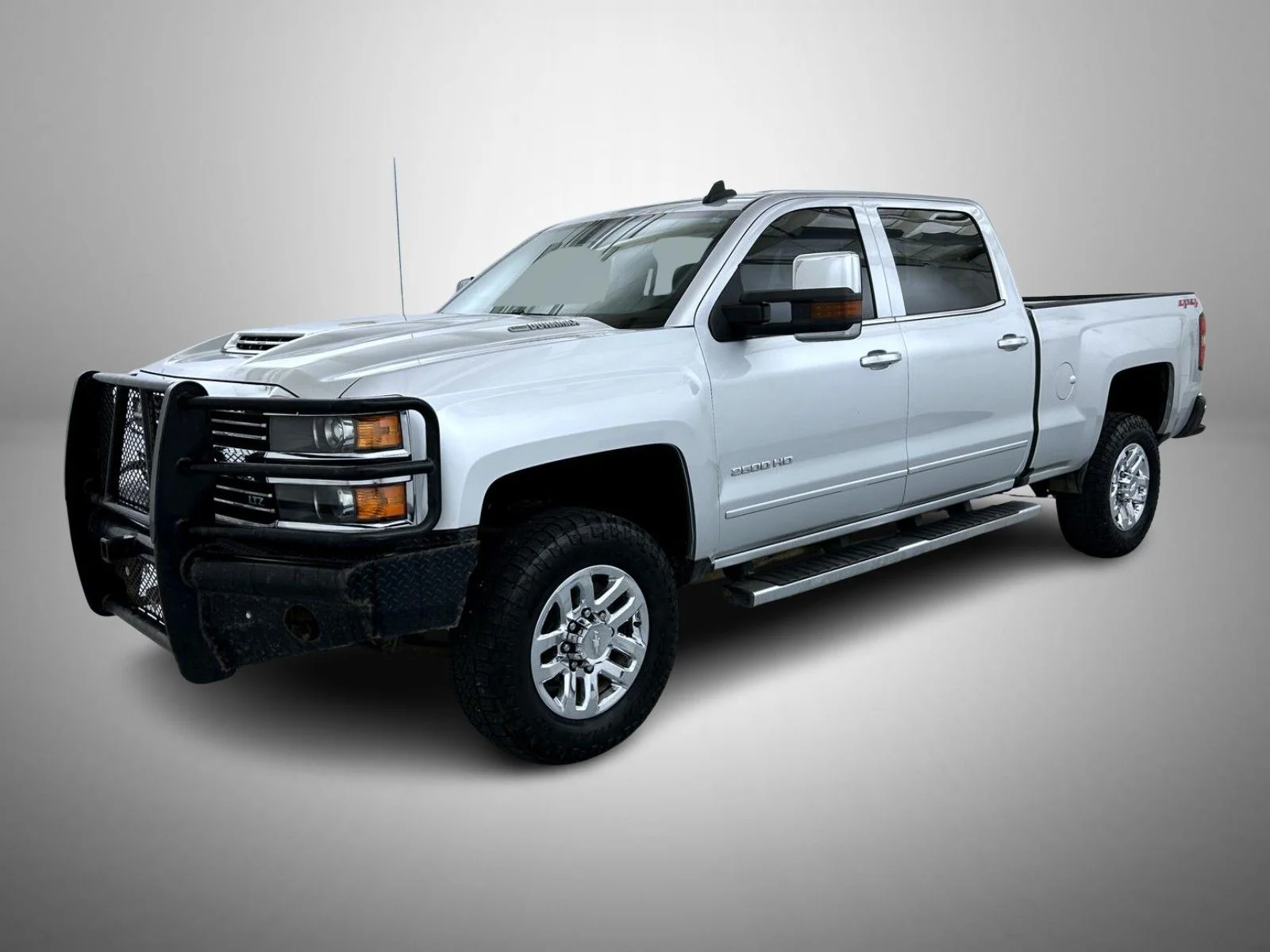 Used 2019 Silver Chevrolet LTZ image 1