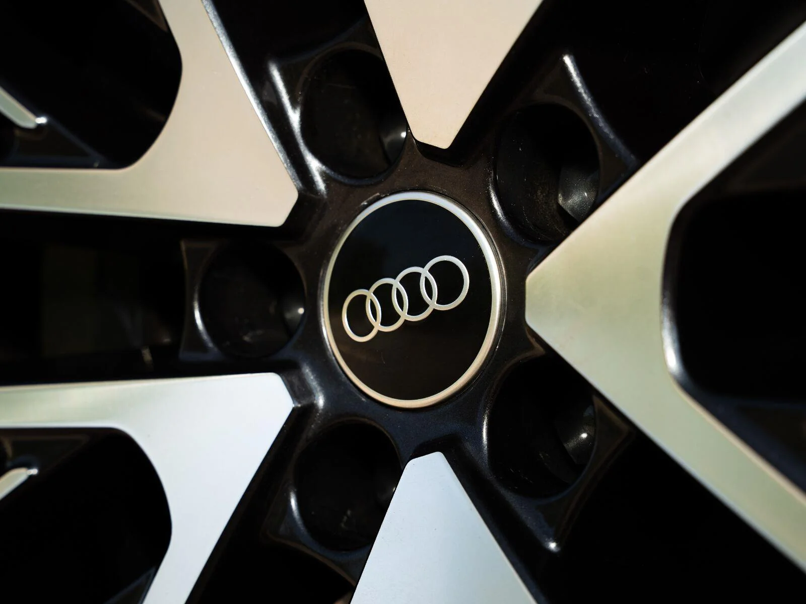 Used 2025 Glacier White Metallic Audi Prestige image 19