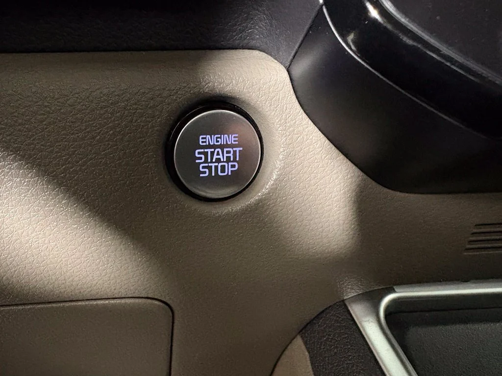 Used 2025 Gray Kia LXS image 25