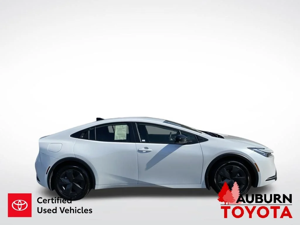Certified Used 2026 Wind Chill Pearl Toyota SE image 9