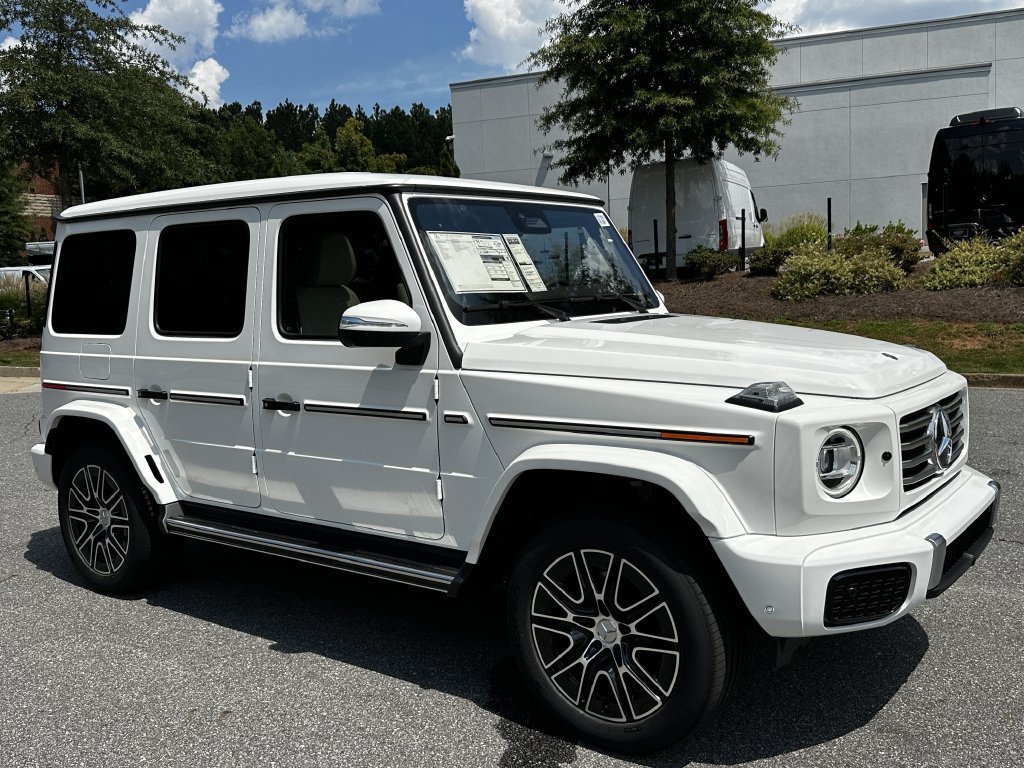 New 2027 Polar White Mercedes-Benz G 580e image 39