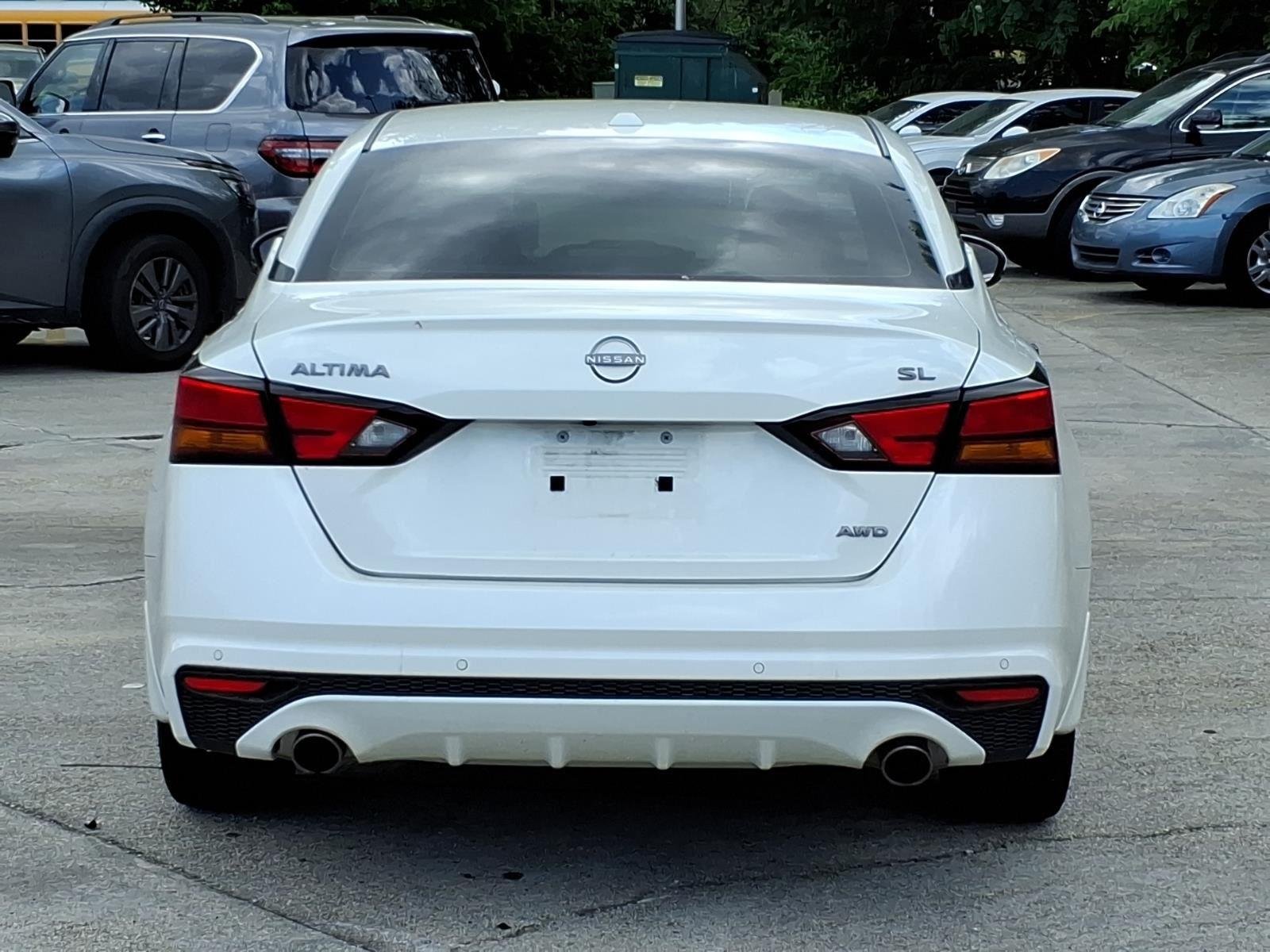 Used 2024 Pearl White Tricoat Nissan 2.5 SL image 7