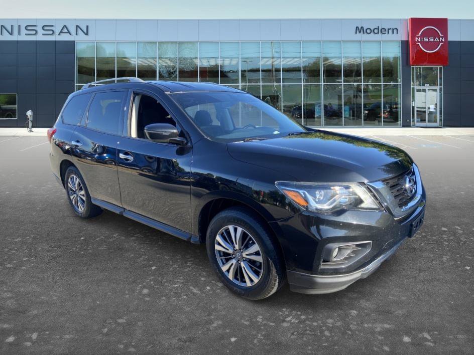 Used 2020 Magnetic Black Pearl Nissan SV image 3