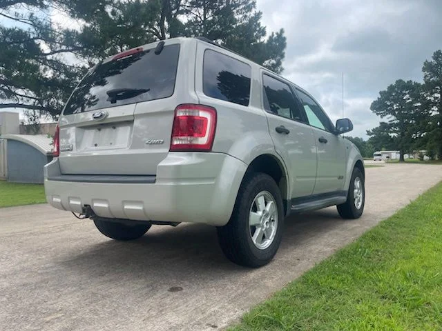 Used 2008 Beige Ford XLT image 10
