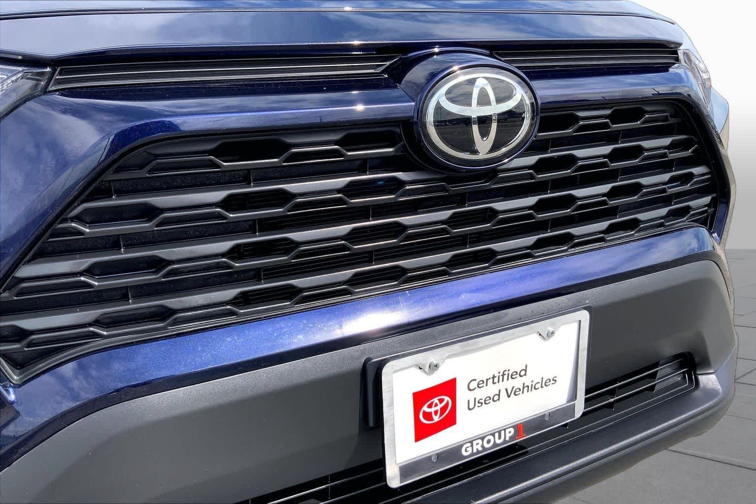 Used 2025 Blueprint Toyota XLE Premium image 29