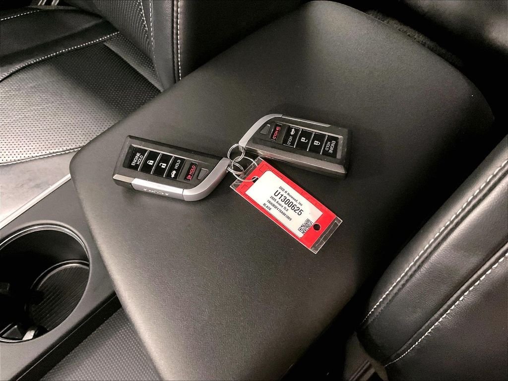 Used 2025 Black Acura Technology Package image 30