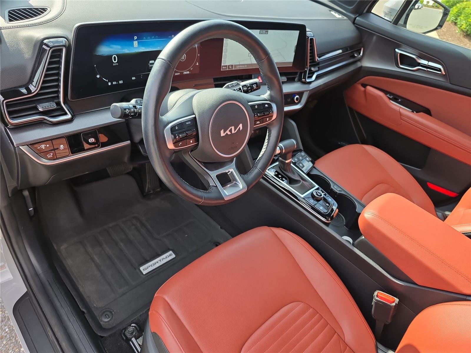 Used 2025 Wolf Gray Kia SX-Prestige image 25