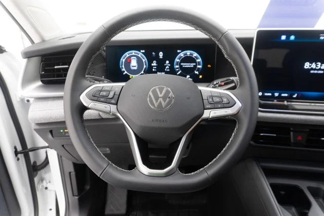 New 2026 Pure White Volkswagen 2.0T S image 22