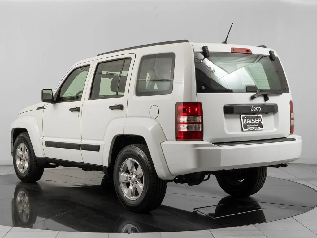 Used 2012 Bright White Clearcoat Jeep Sport image 6