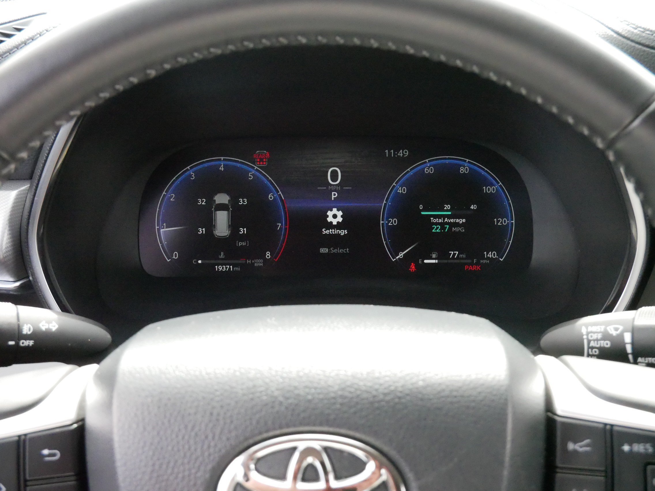 Certified Used 2025 Magnetic Gray Metallic Toyota Platinum image 21