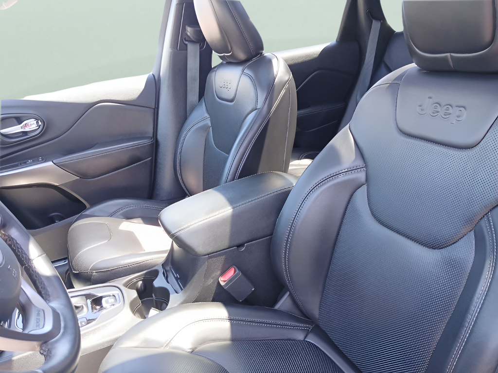 Used 2021 Red Jeep Limited image 25