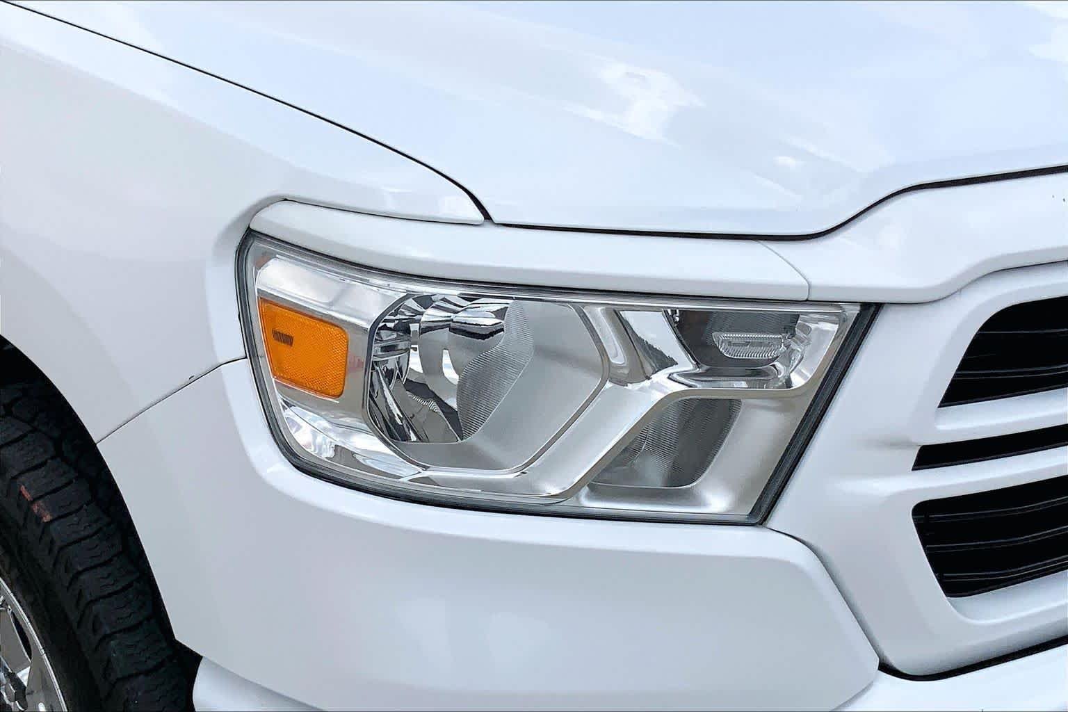 Used 2019 Bright White Clearcoat Ram Big Horn/Lone Star image 26