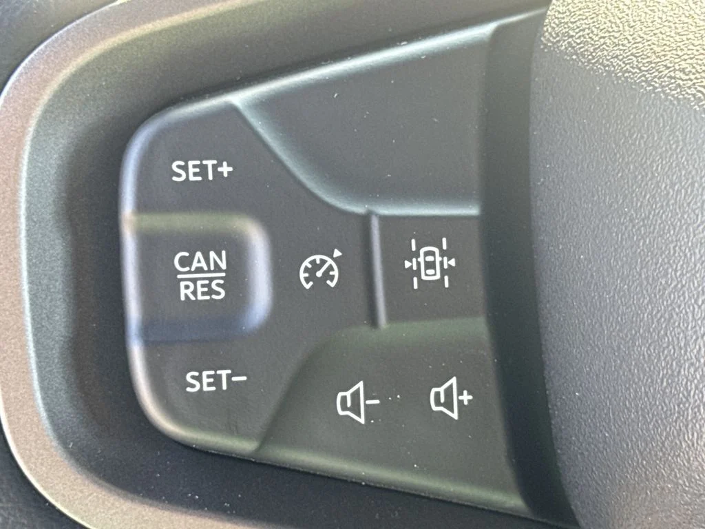 New 2026 Avalanche Gray Ford Outer Banks image 8