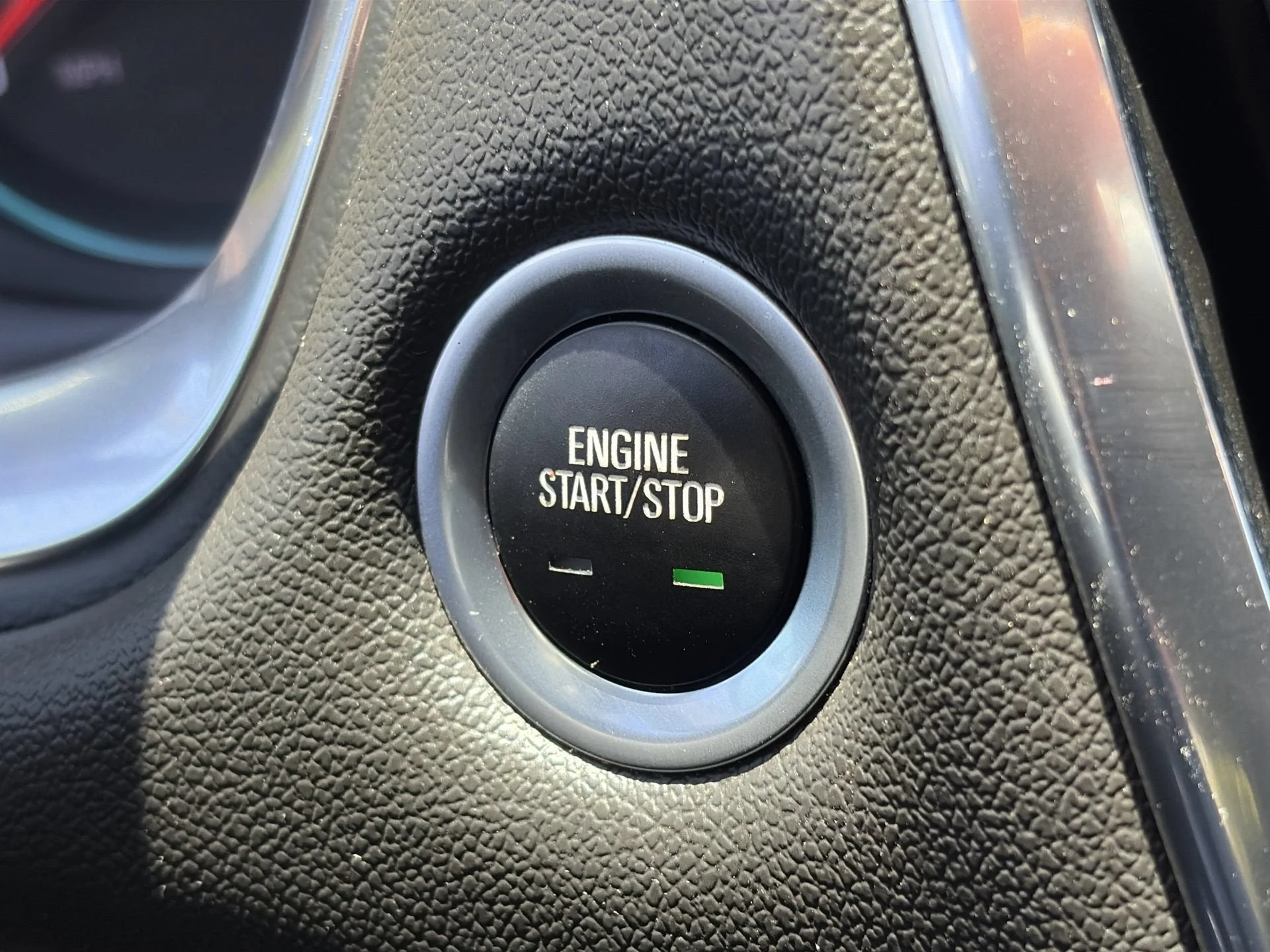 Used 2023 Summit White Chevrolet LT Cloth image 55