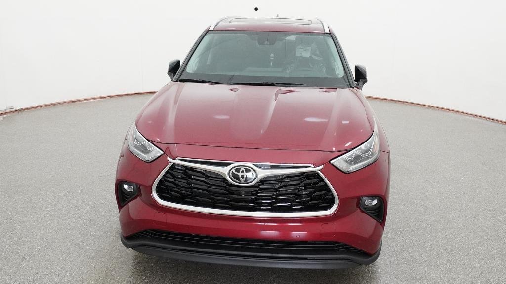 Certified Used 2026 RUBY FLARE PEARL Toyota  image 35