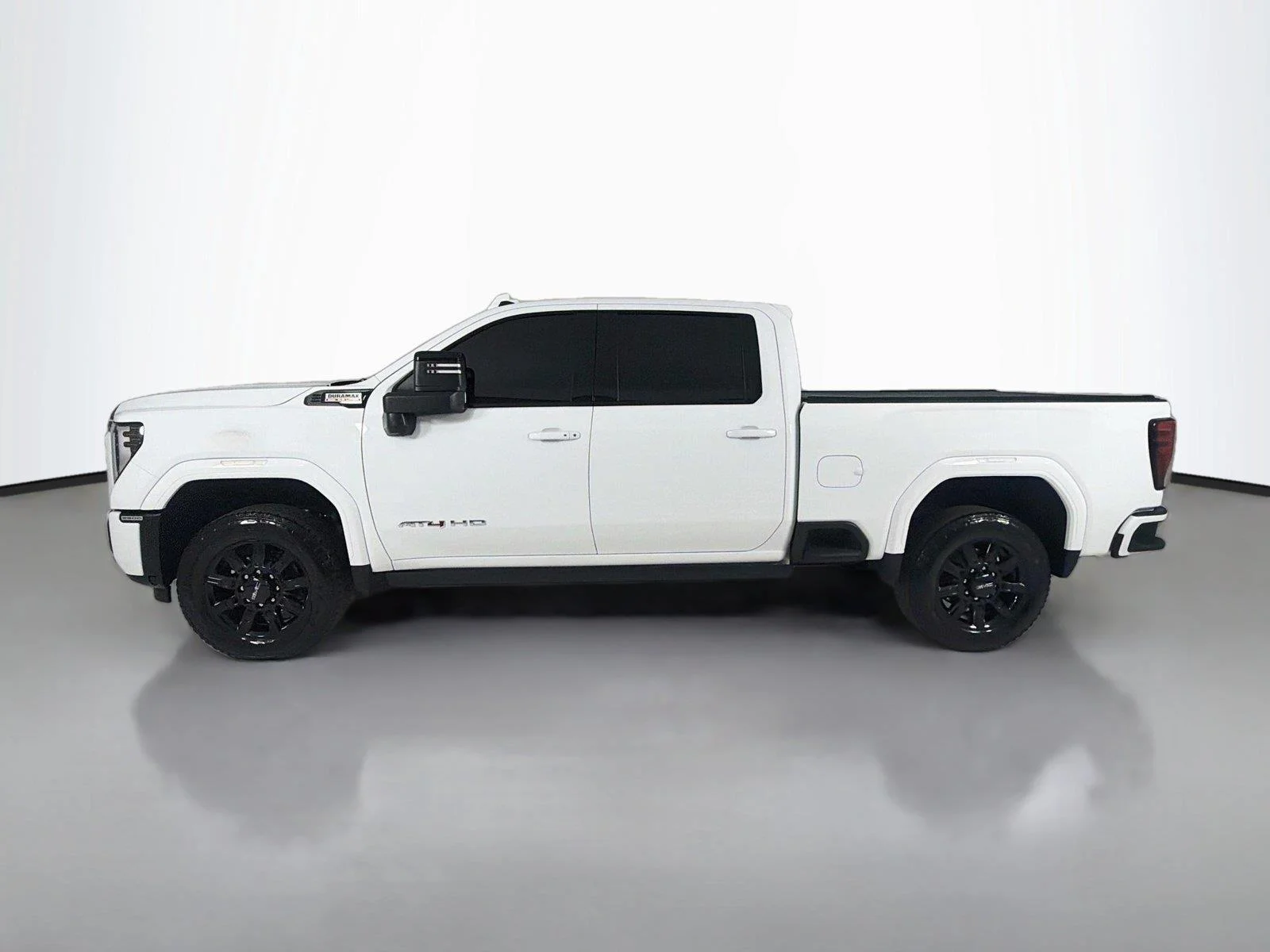 Used 2024 Summit White GMC AT4 image 2