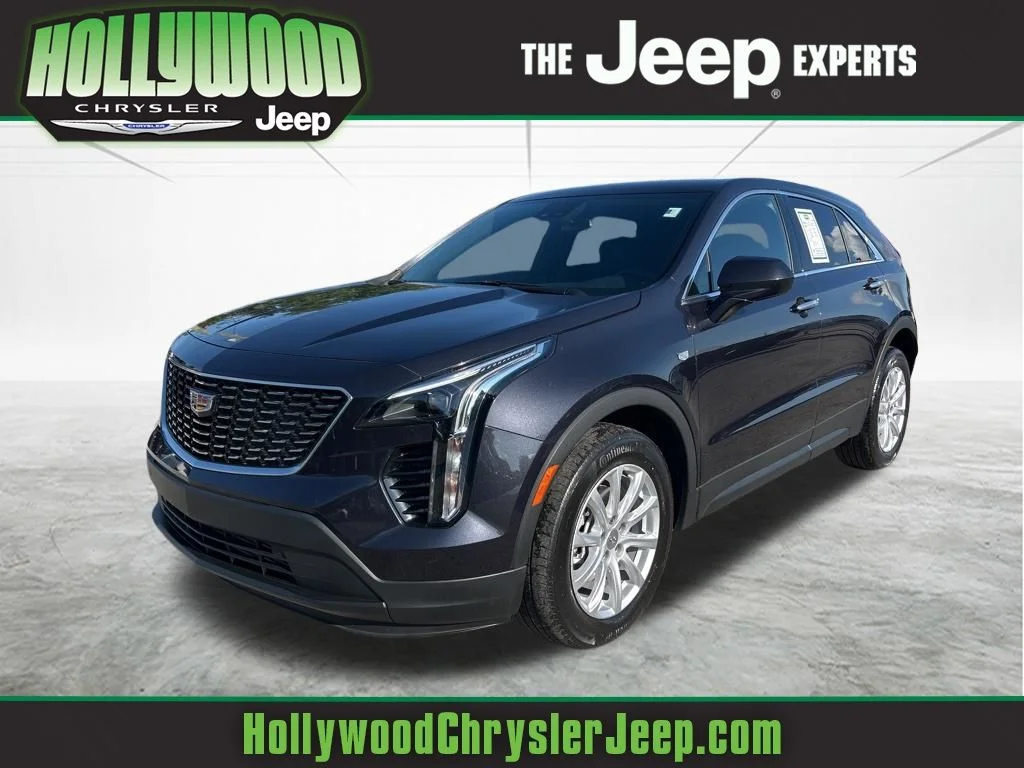 2023 Cadillac XT4 Luxury's photo