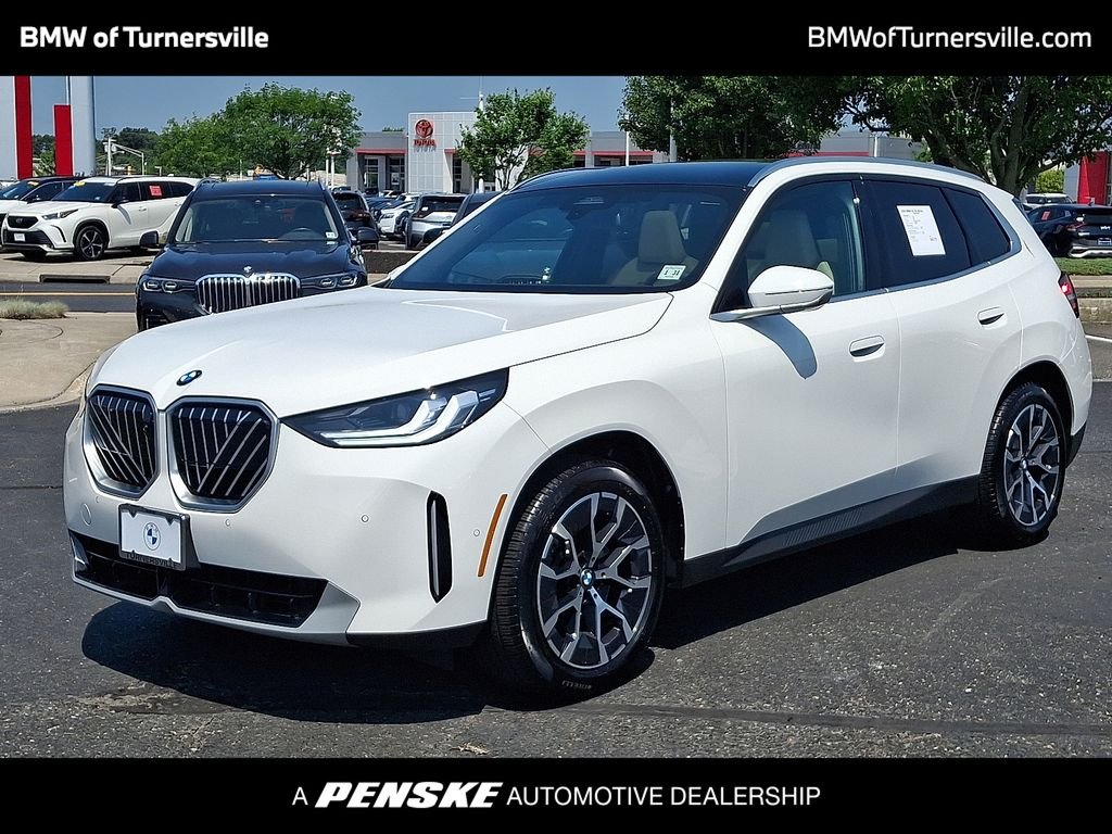 Certified Used 2026 Alpine White BMW 30 xDrive image 1