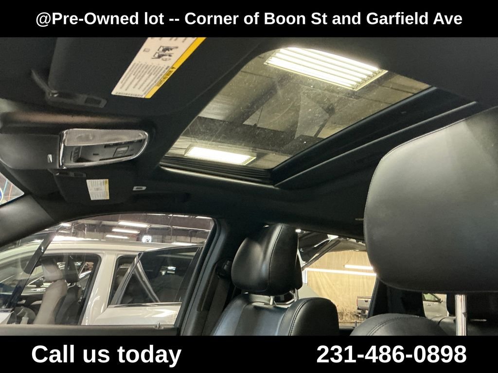 Used 2018 Black Jeep Limited image 13