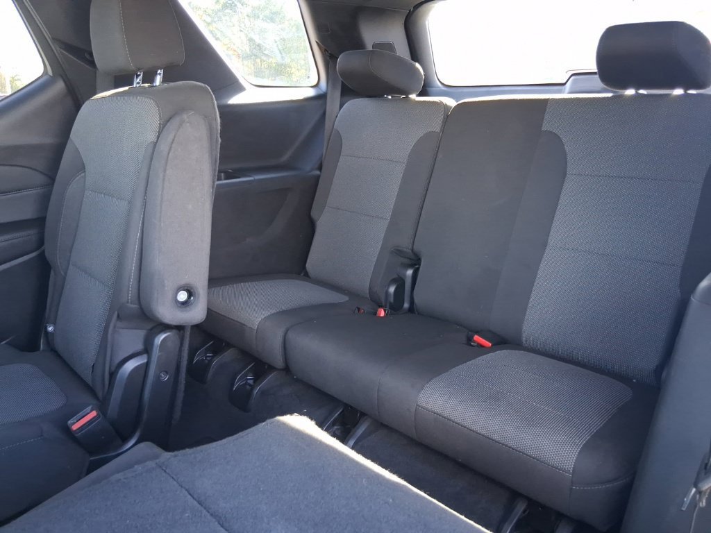 Used 2023 SUMMIT WHITE Chevrolet LT Cloth image 12