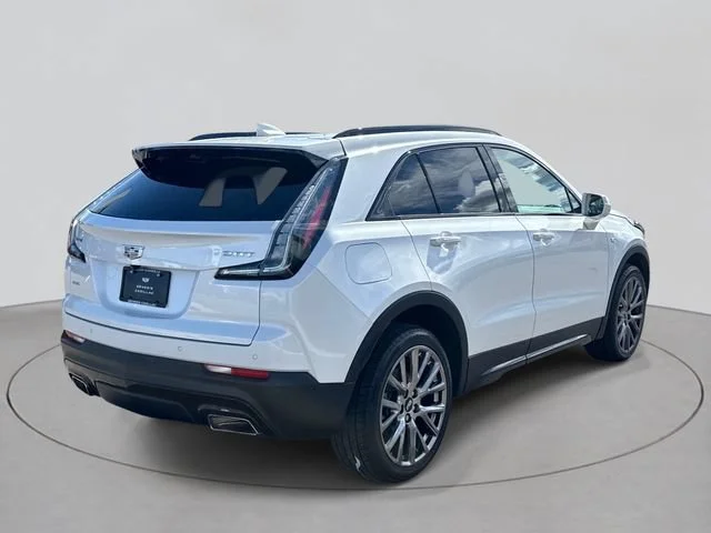Used 2019 CRYSTAL WHITE TRICOAT Cadillac AWD Sport image 35