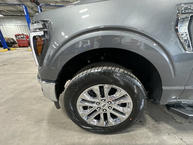 New 2026 Carbonized Gray Metallic Ford Lariat® image 23
