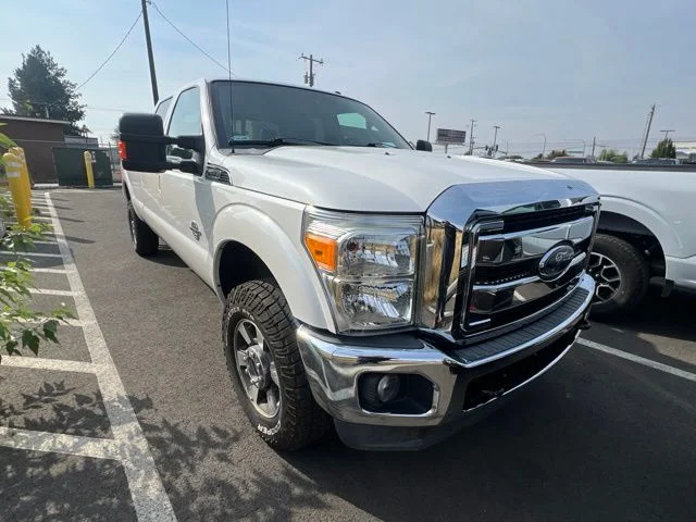 Used 2012 White Ford Lariat image 7