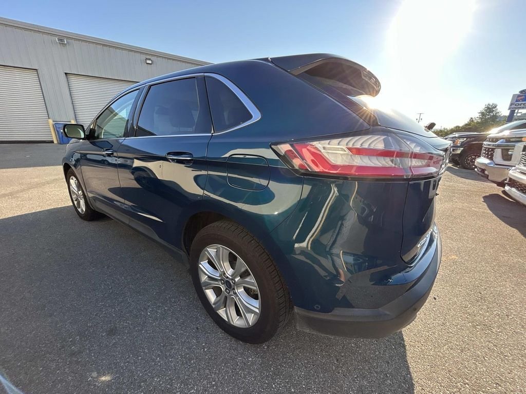 Used 2020 Green Metallic Ford Titanium image 4