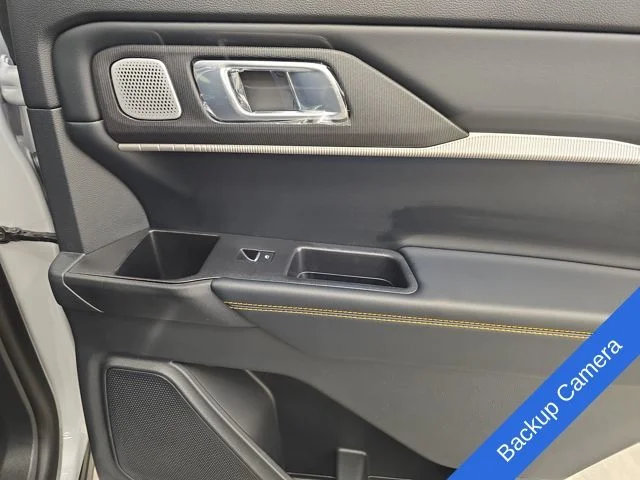 New 2026 Space White Metallic Ford Tremor® image 17
