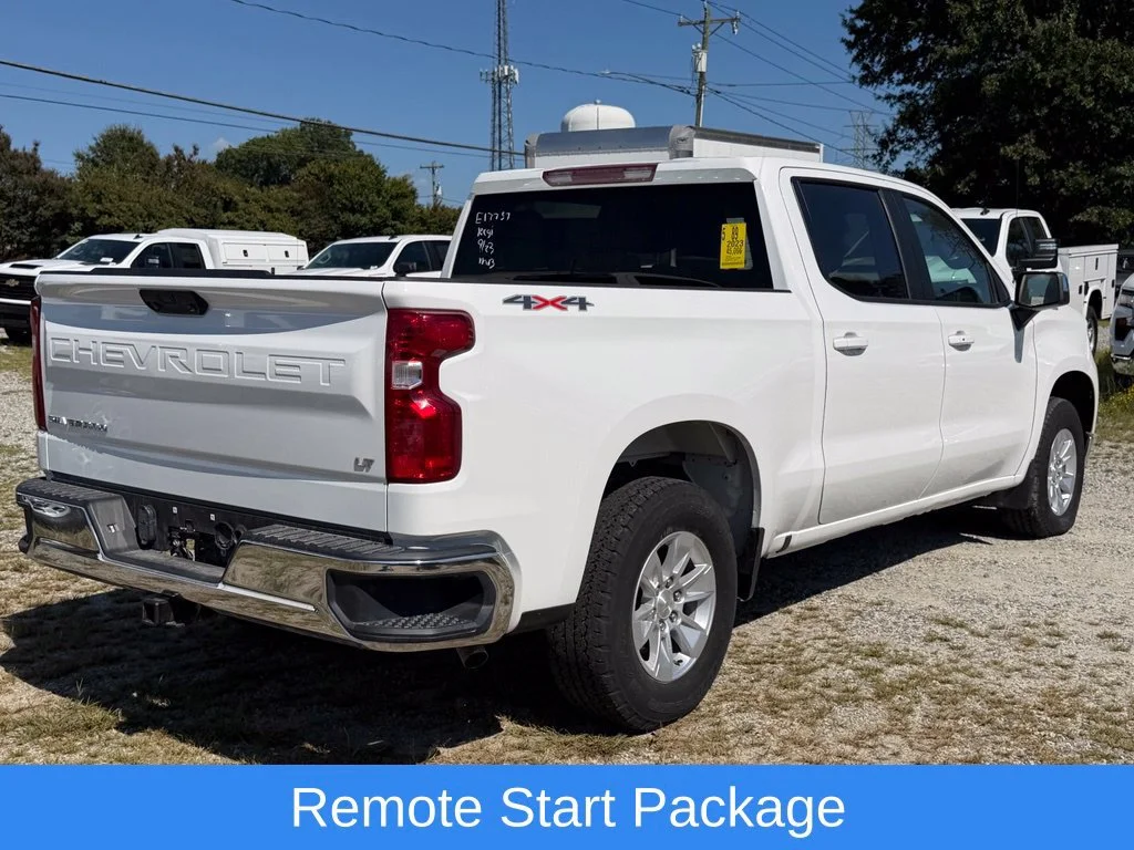 Used 2023 SUMMIT WHITE Chevrolet LT image 9