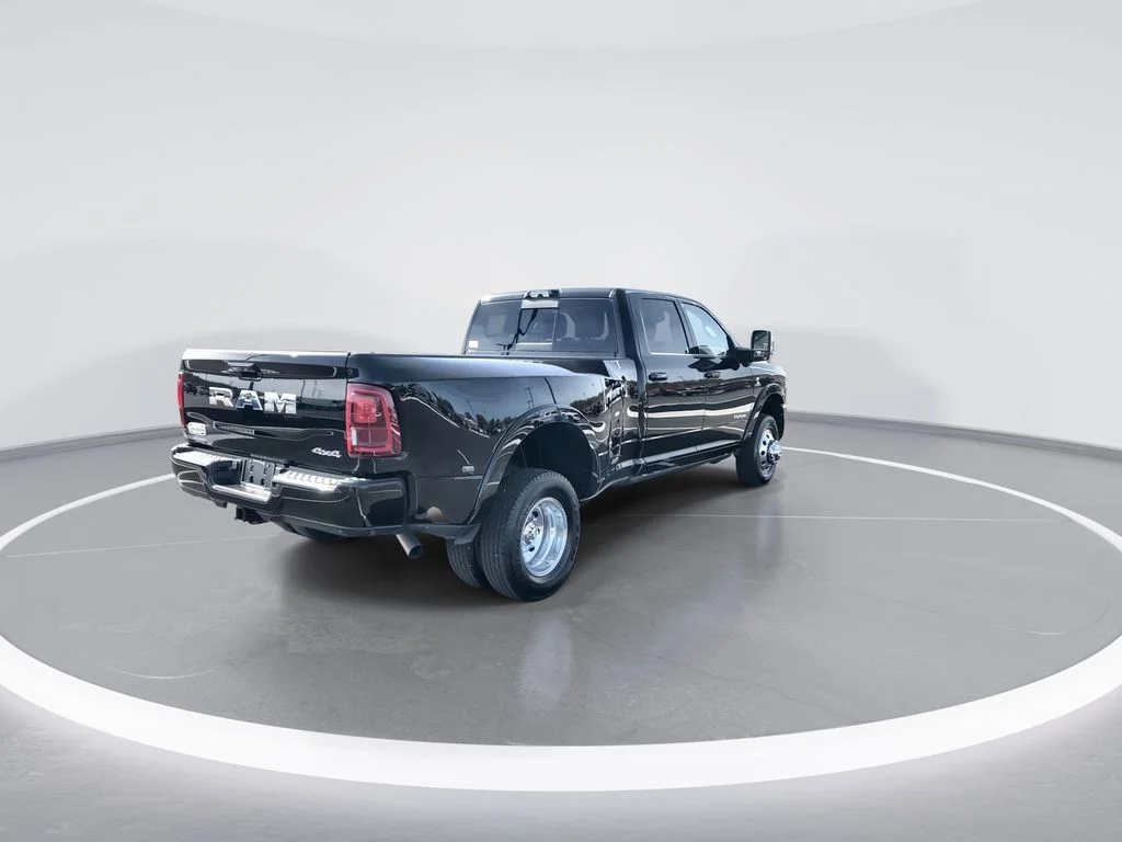 Used 2025 Black Ram Limited image 8
