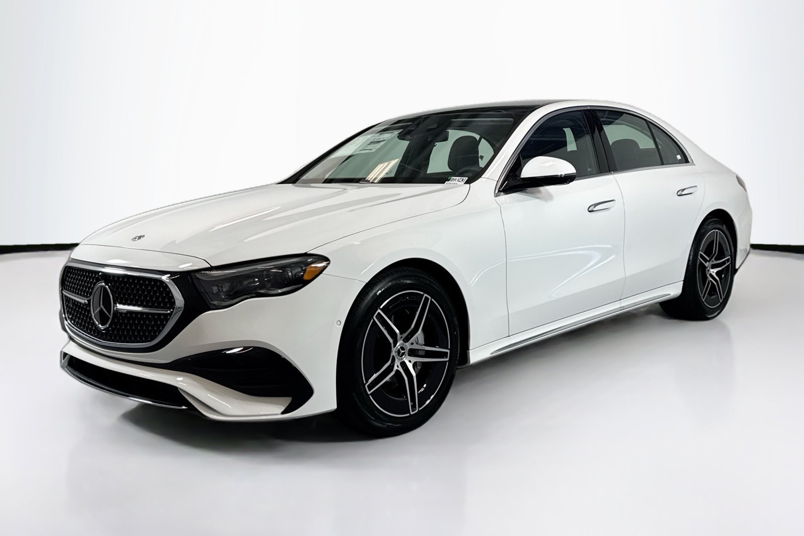 New 2026 Polar White Mercedes-Benz E 350 image 1