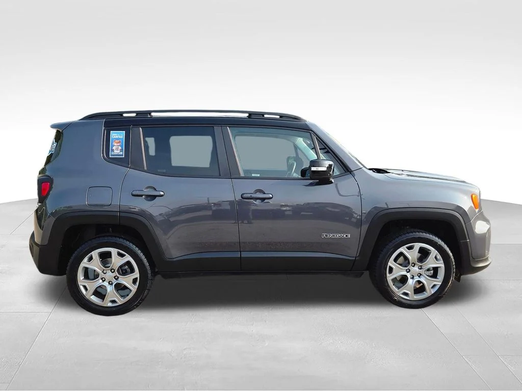 Used 2022 Gray Jeep Limited image 8