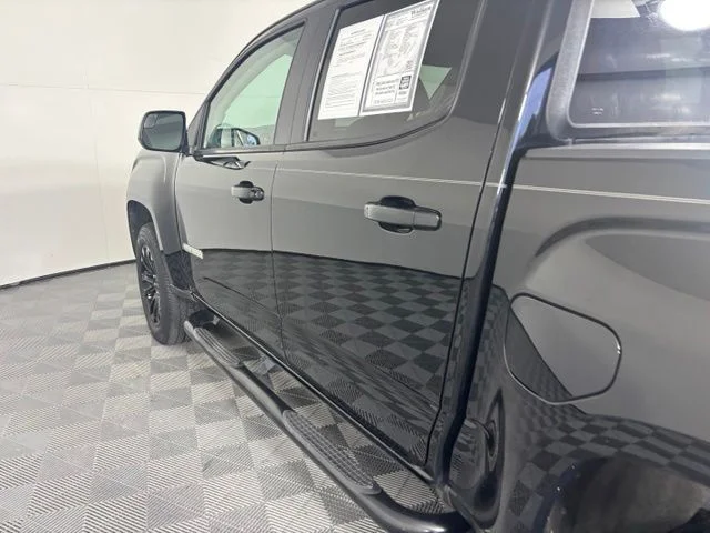 Used 2022 Black GMC Elevation image 10