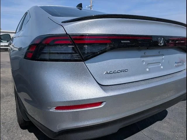 2025 Honda Accord Hybrid Sport - Photo 18