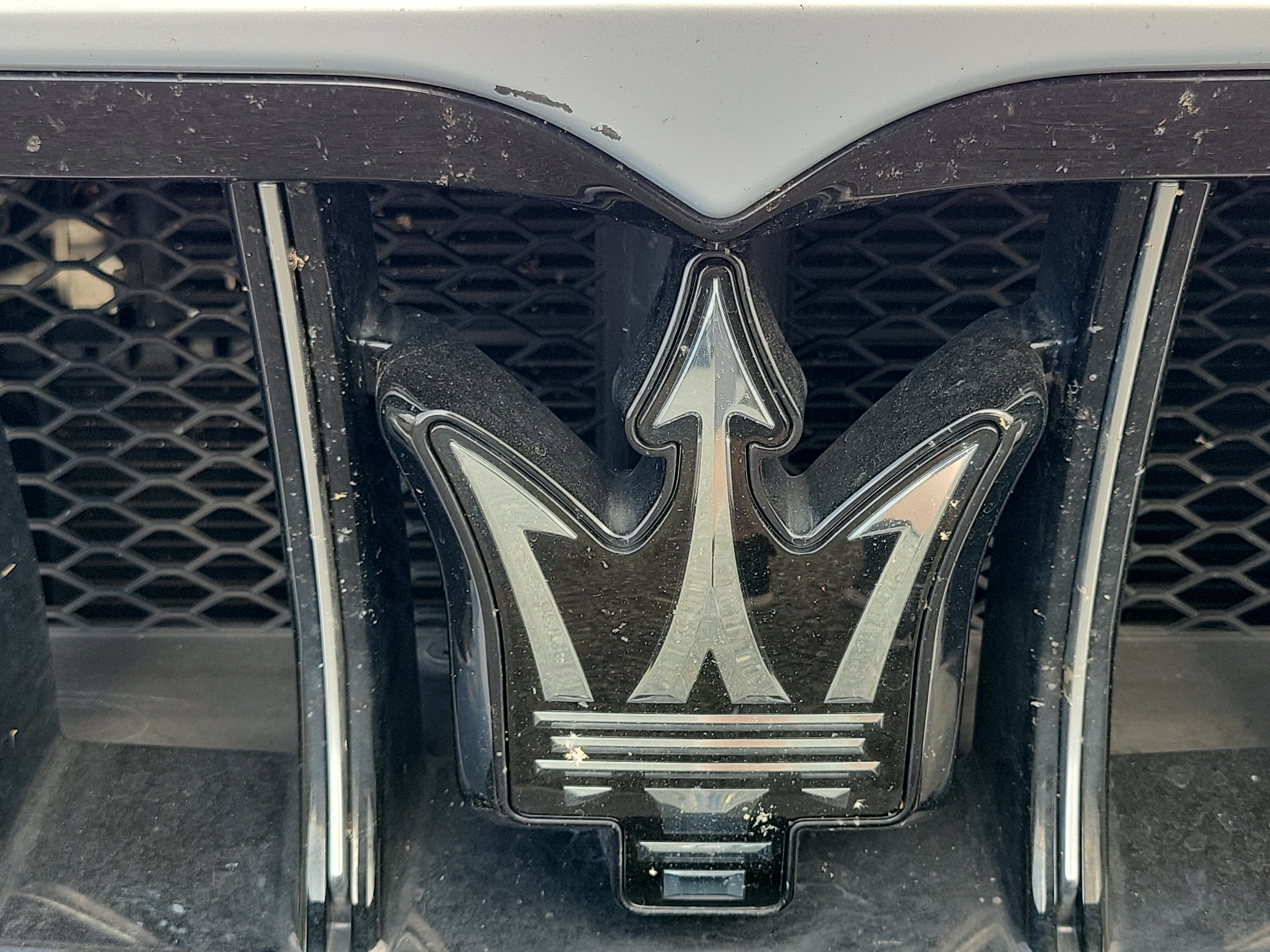 Used 2023 Bianco Astro Metallic Maserati GT image 12