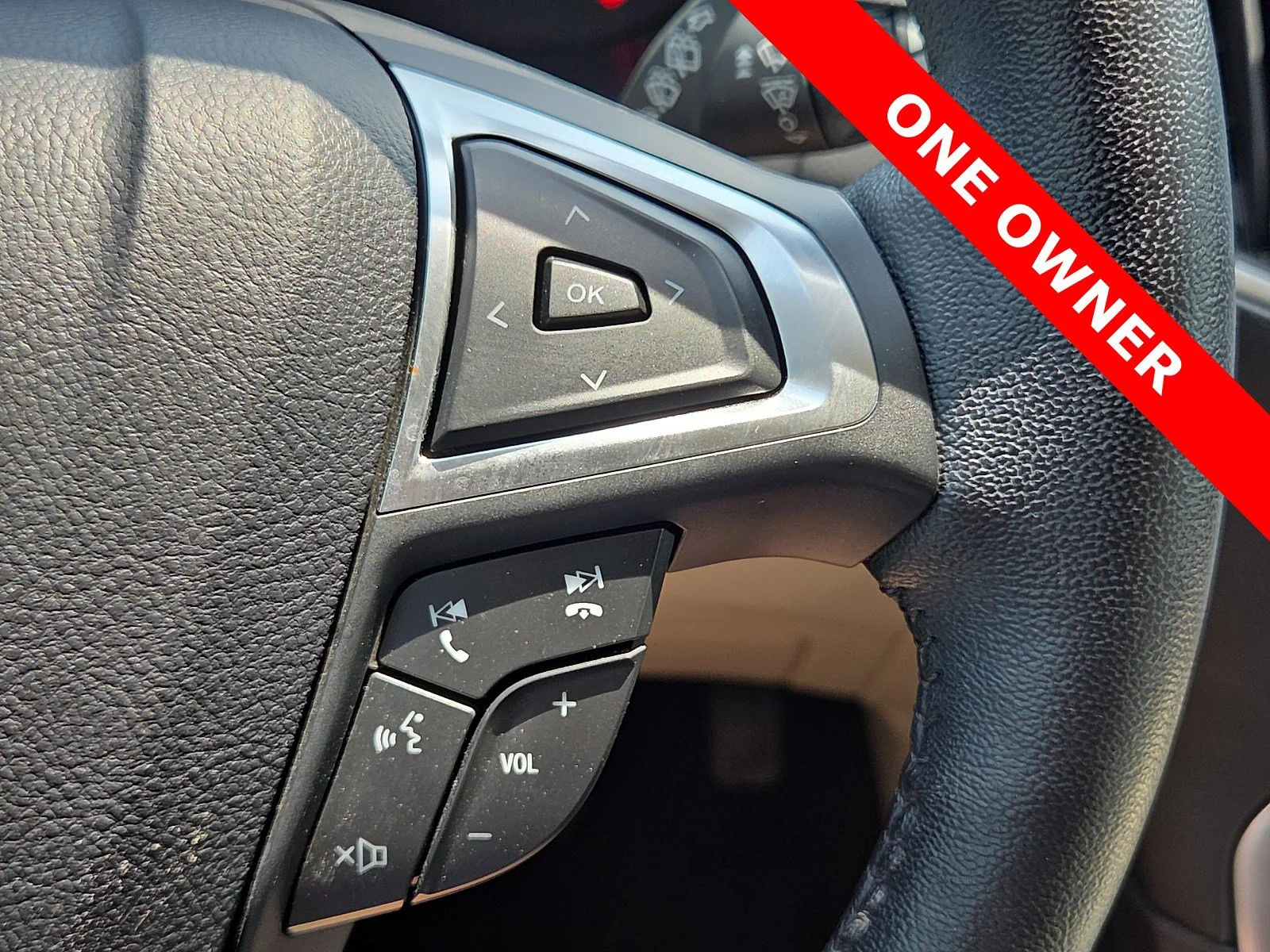2023 Ford Edge Titanium - Photo 22